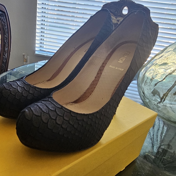 Fendi Black Textured Women's Heels - Picture 12 of 12